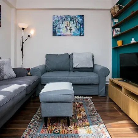 Lovely 1 Bedroom Apartment W/ Balcony In Dalston Лондон Экстерьер фото